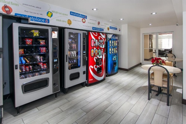 Motel 6 Hollywood image 27